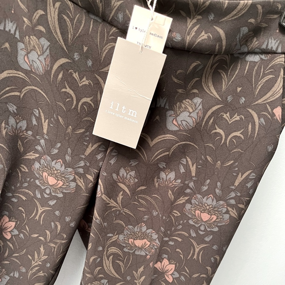 ILTM I Love Tyler Madison *new* Fantasia Pants size M